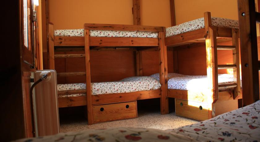 La Closa Hostel Castellar De N'Hug Szoba fotó