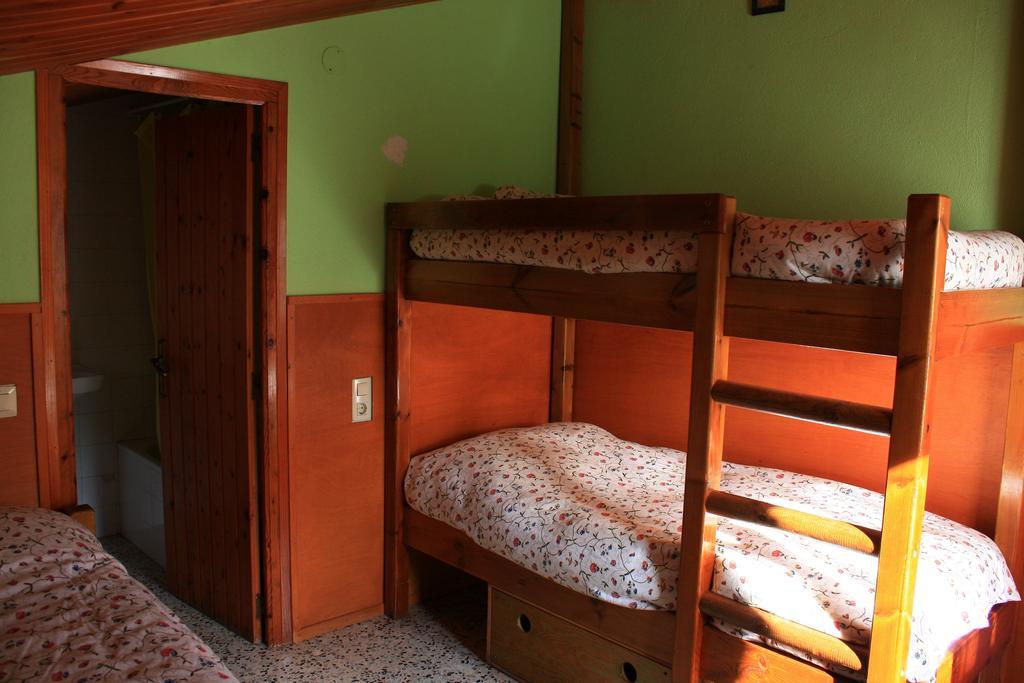 La Closa Hostel Castellar De N'Hug Szoba fotó