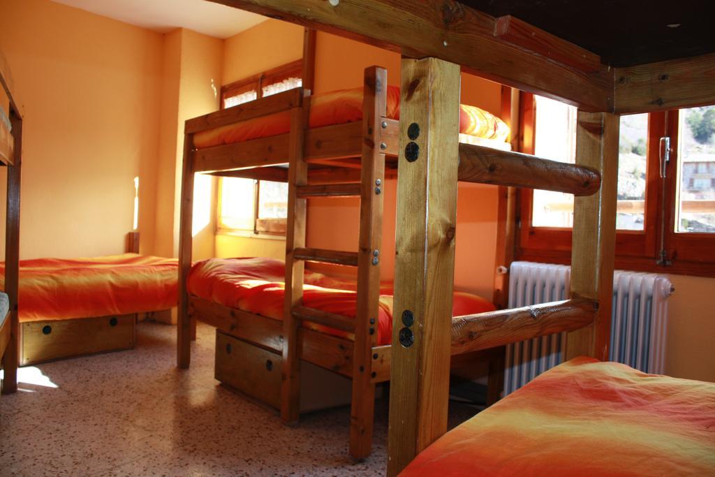 La Closa Hostel Castellar De N'Hug Kültér fotó