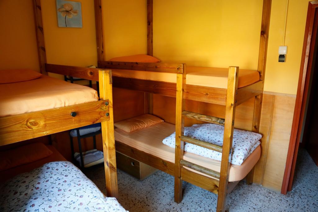 La Closa Hostel Castellar De N'Hug Kültér fotó