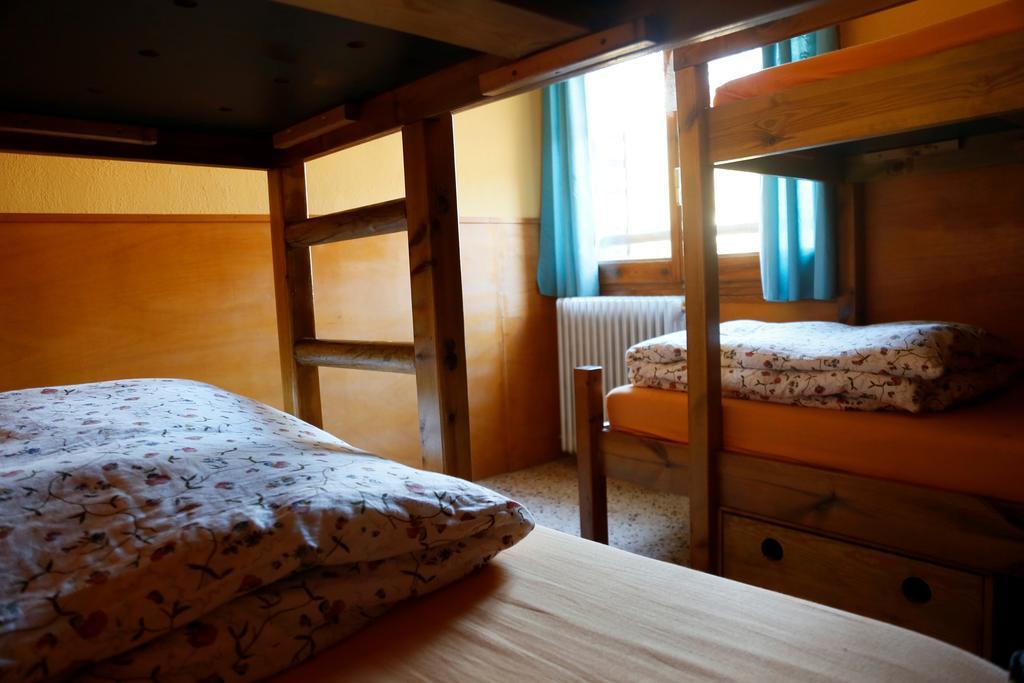 La Closa Hostel Castellar De N'Hug Kültér fotó